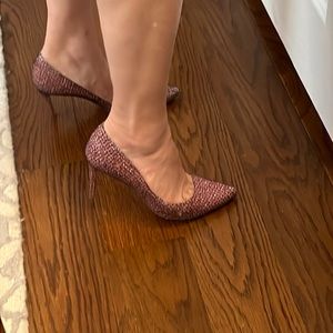 L.K Bennett classic pumps. Versatile. Sexy.  Like new. Size 38 1/2.